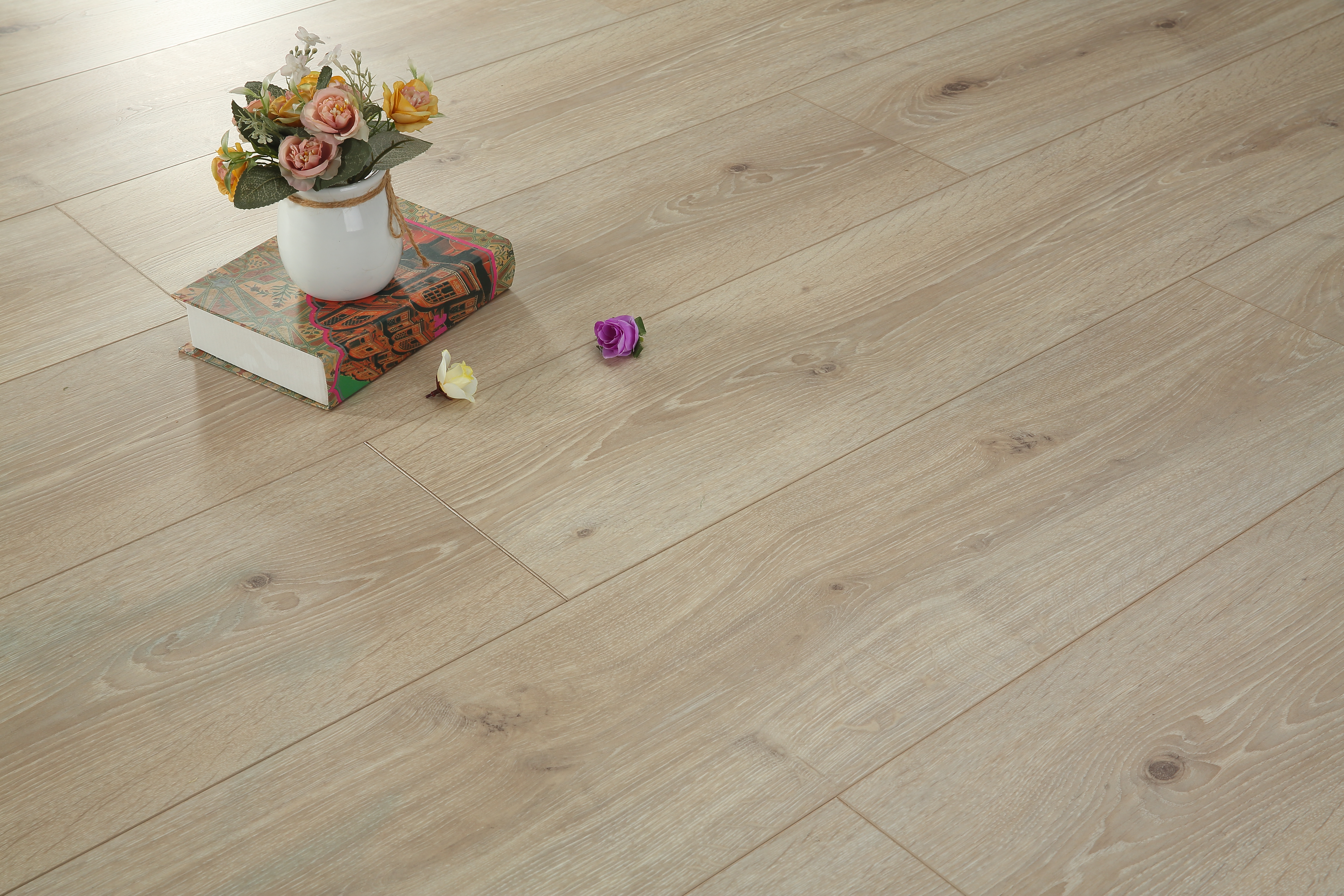 實(shí)木復(fù)合地板厚度